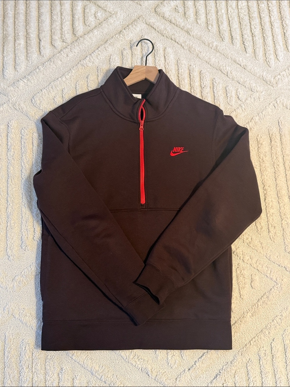Men’s Nike Quarter-Zip Pullover Sweatshirt in Brown with Red Accents